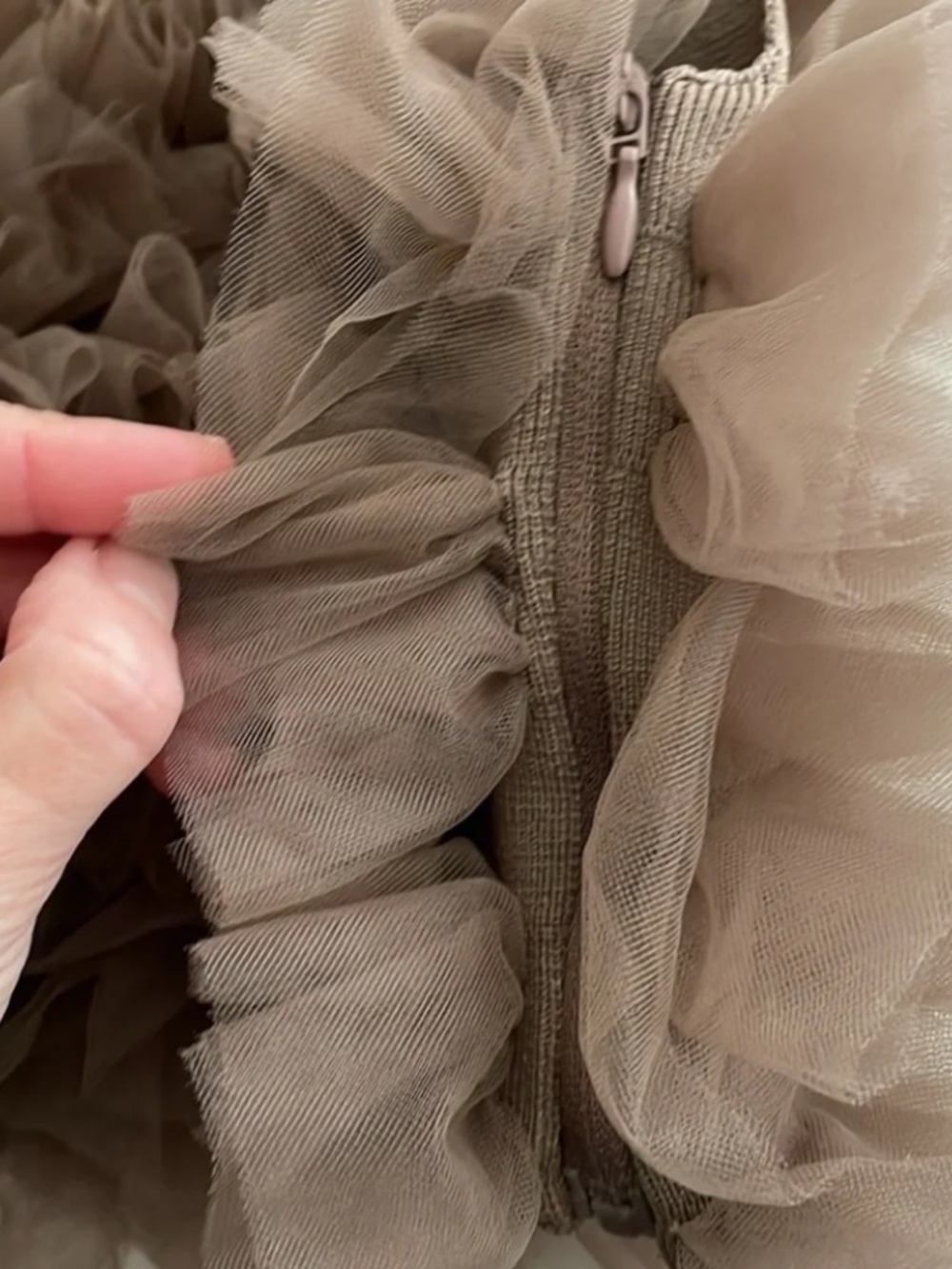 Zara Short Ruffle Top with Side Zipper Size XS - Picture 6 of 7